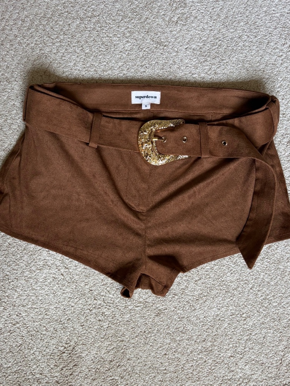 superdown faux suede Raddix short brown Small - Picture 6 of 16